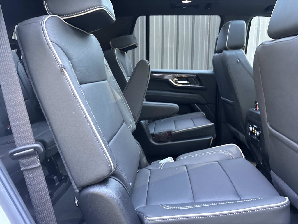 2027 GMC Yukon Elevation