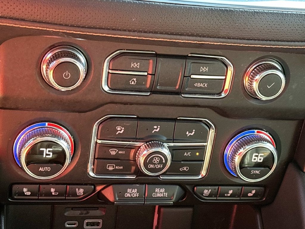 2021 GMC Yukon AT4