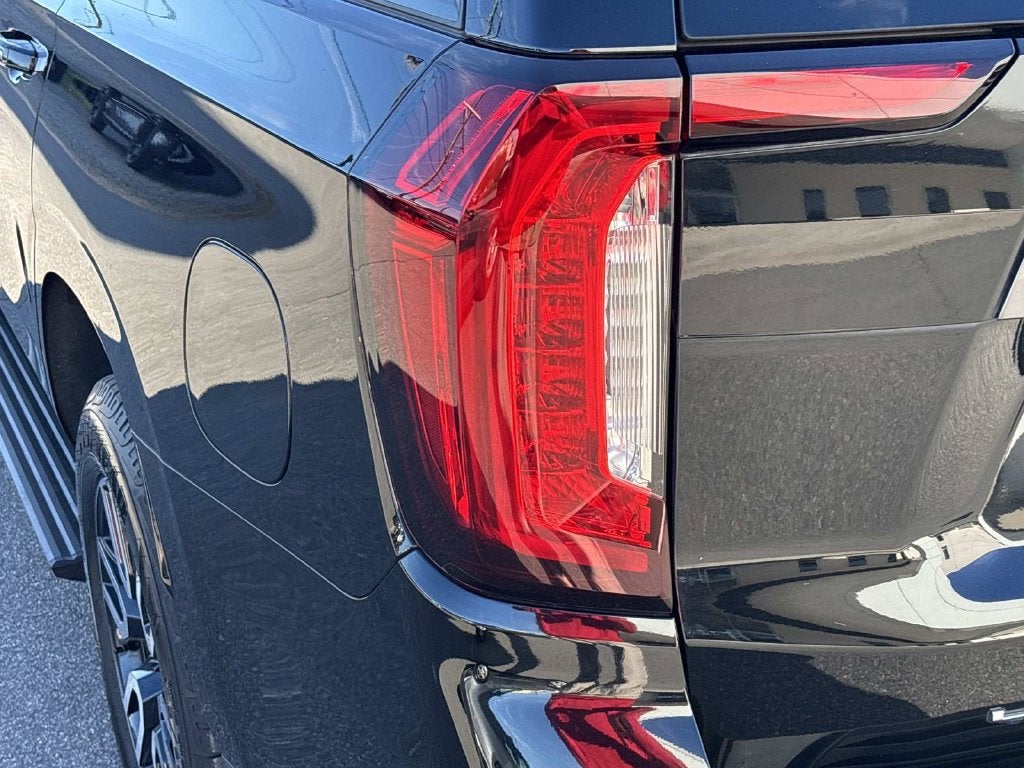2021 GMC Yukon AT4