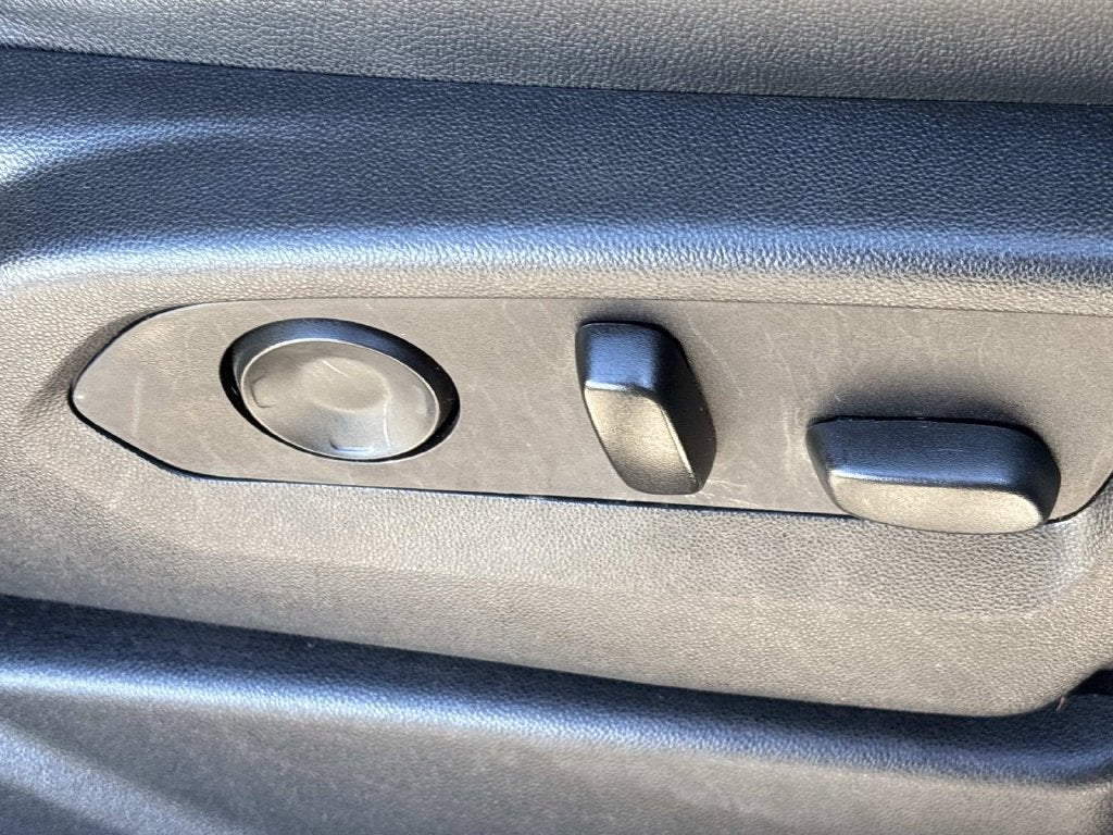 2021 GMC Yukon AT4