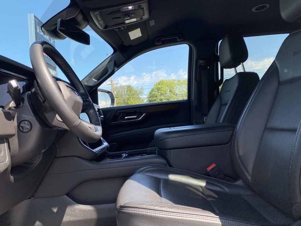 2025 GMC Yukon Denali