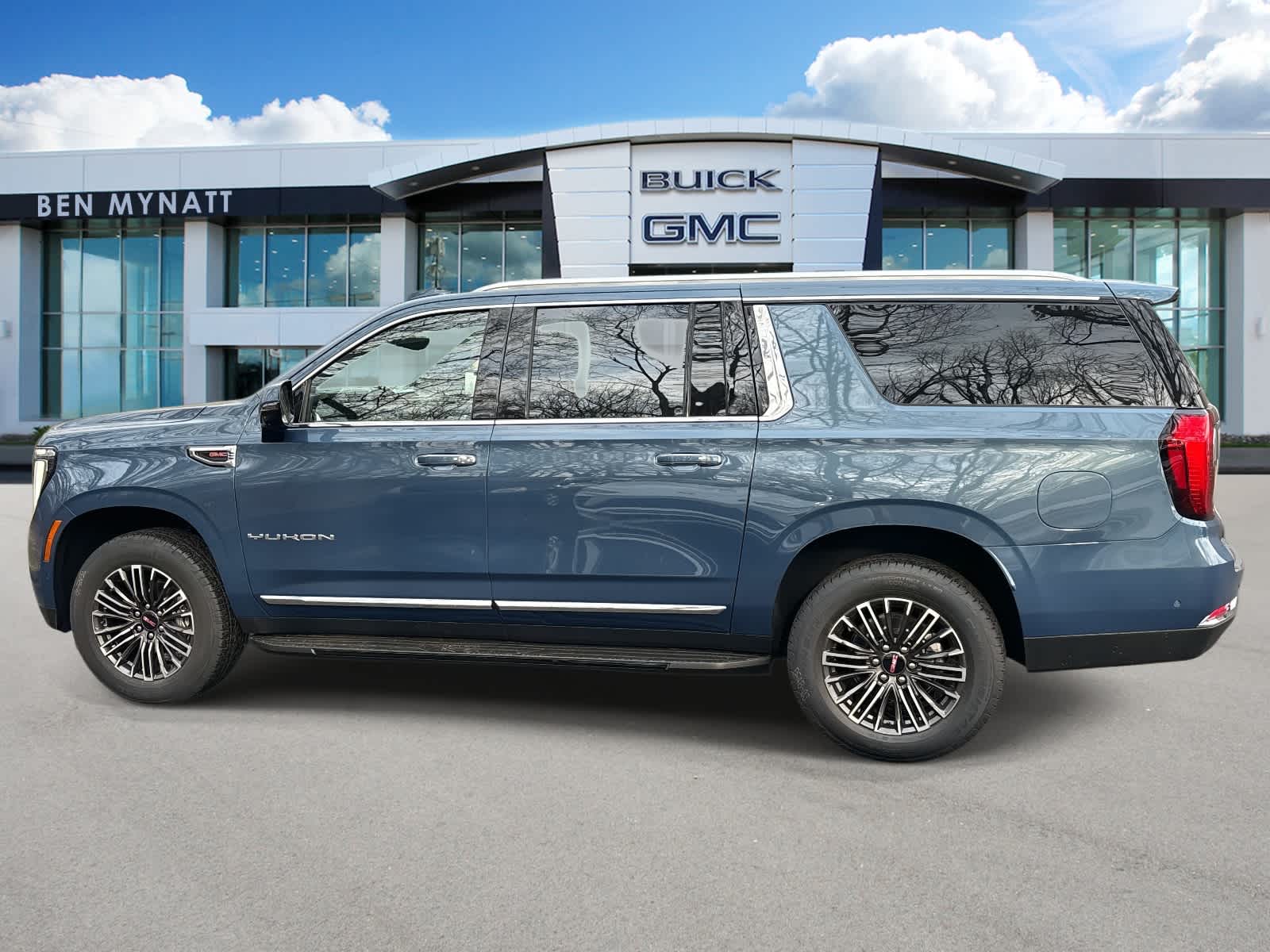 2026 GMC Yukon XL Elevation