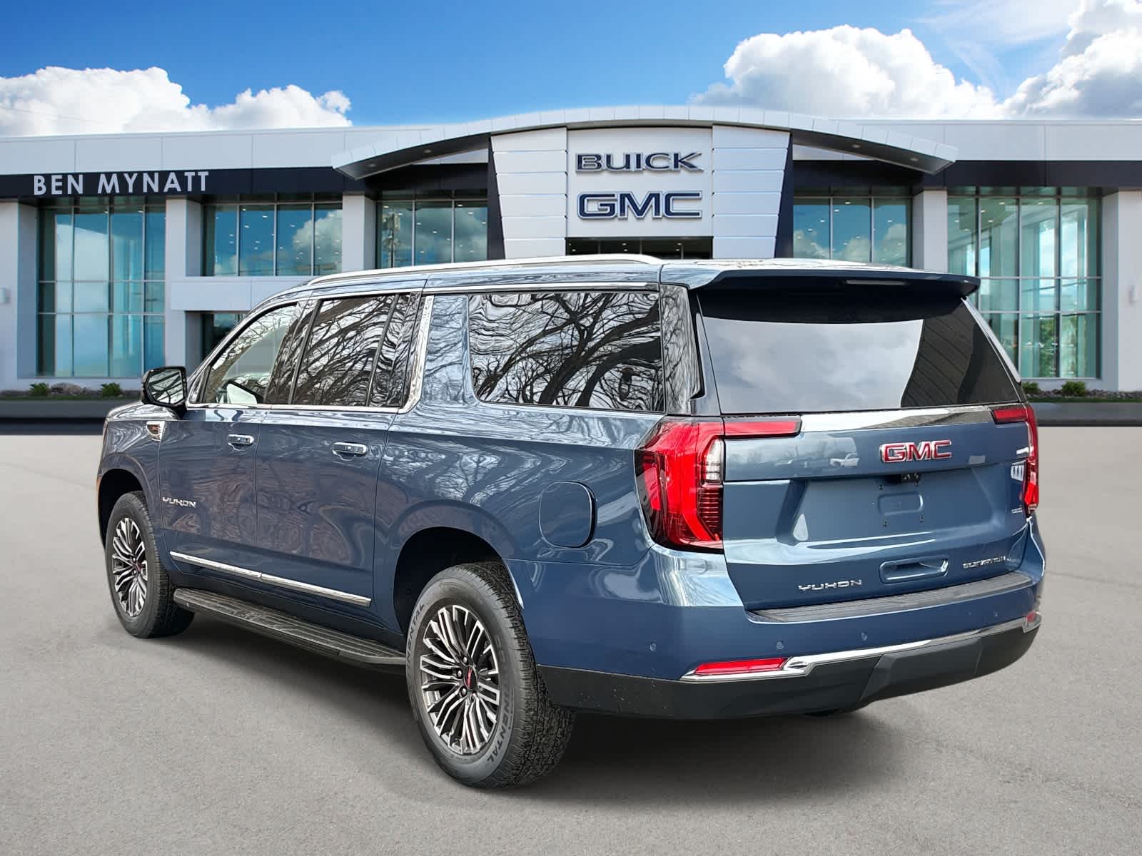 2026 GMC Yukon XL Elevation