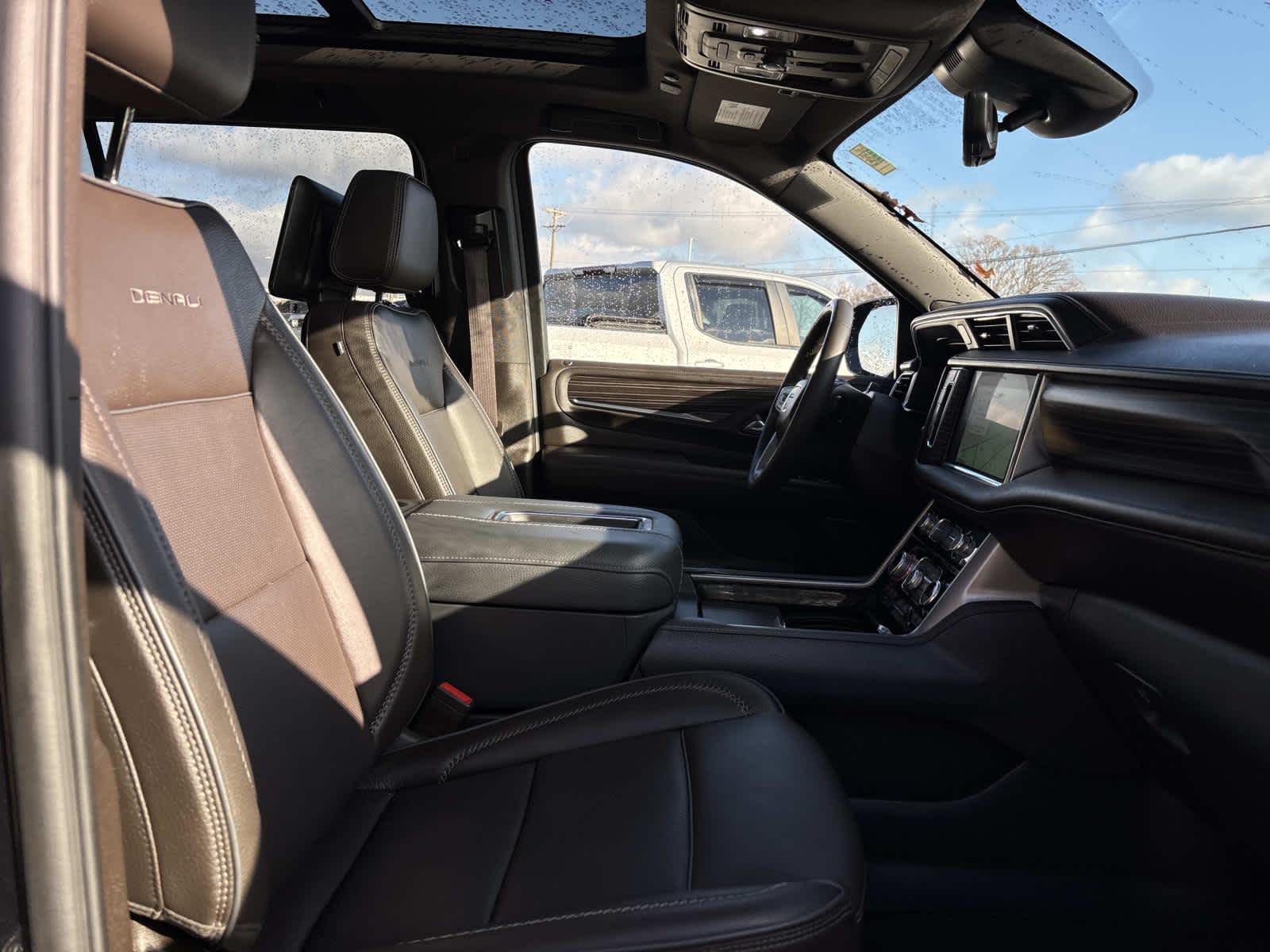 2024 GMC Yukon XL Denali