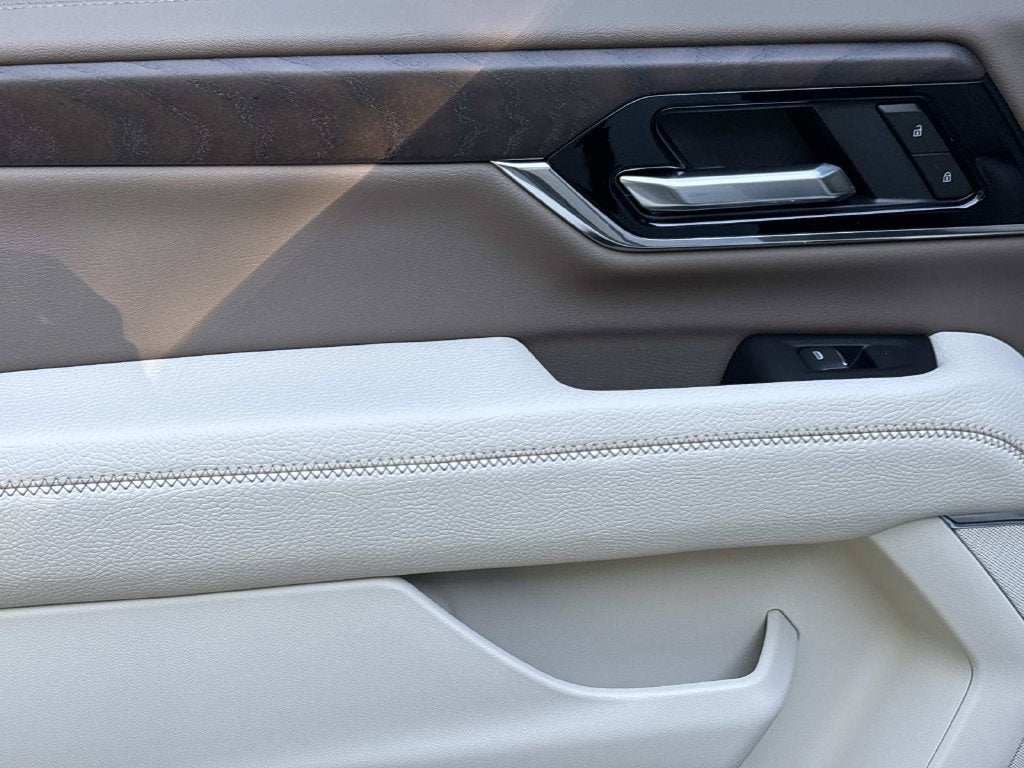 2027 GMC Yukon XL Denali