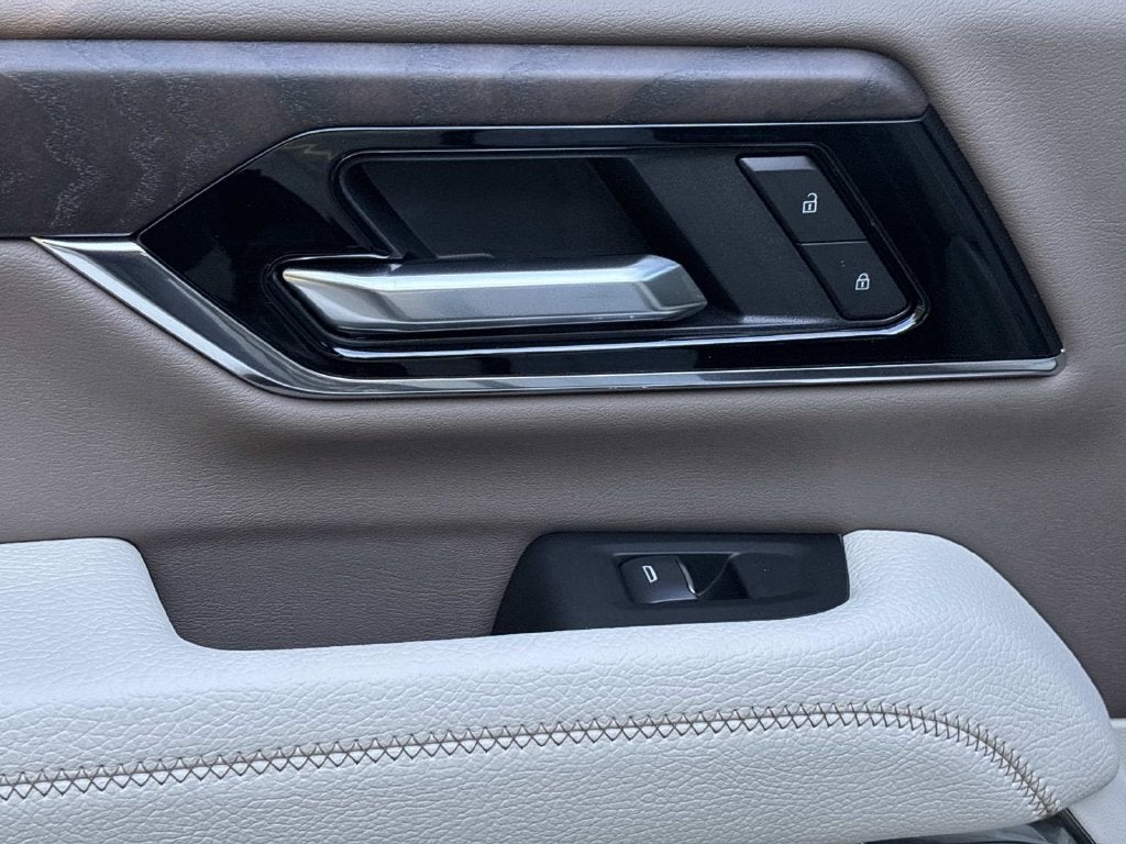 2027 GMC Yukon XL Denali