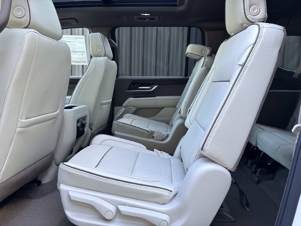 2027 GMC Yukon XL Denali