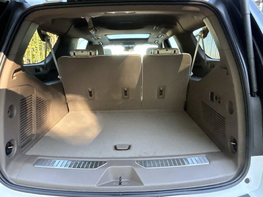 2027 GMC Yukon XL Denali