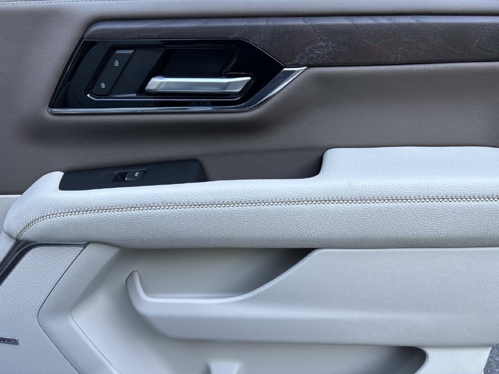 2027 GMC Yukon XL Denali