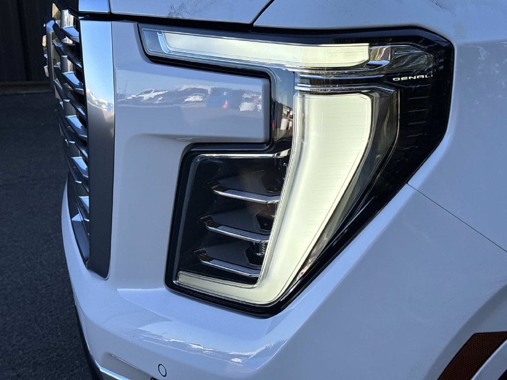 2027 GMC Yukon XL Denali