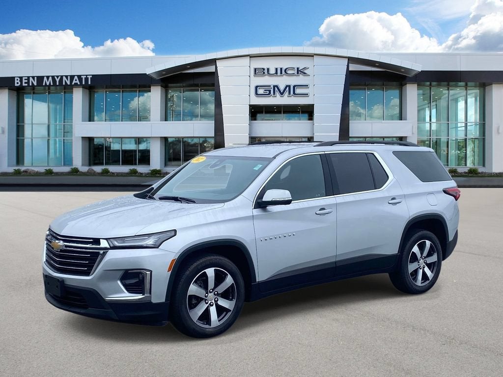 2022 Chevrolet Traverse LT Leather