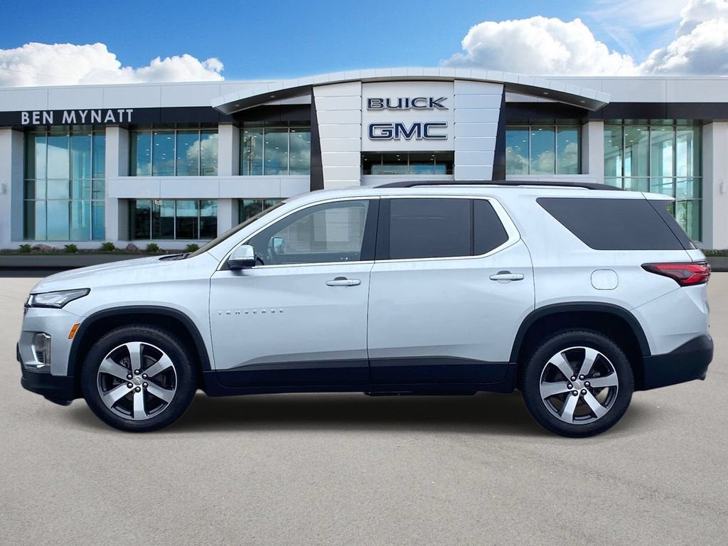 2022 Chevrolet Traverse LT Leather