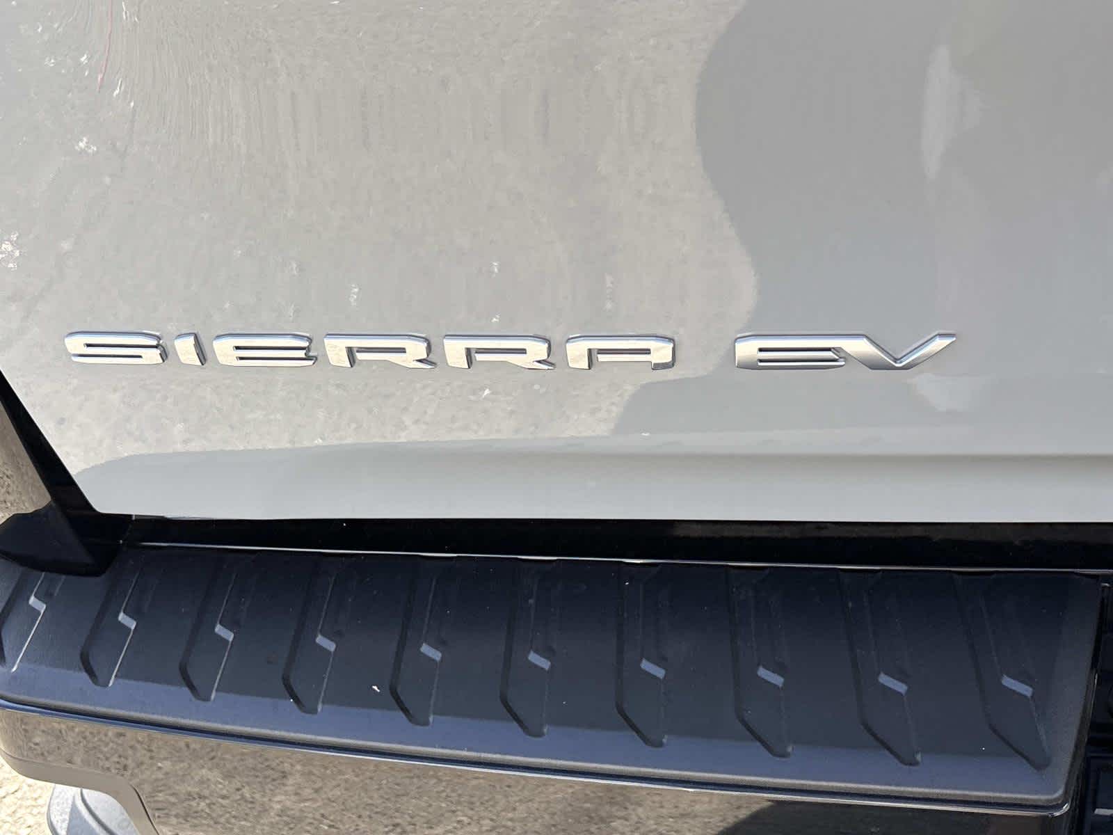 2026 GMC Sierra EV AT4 Max Range