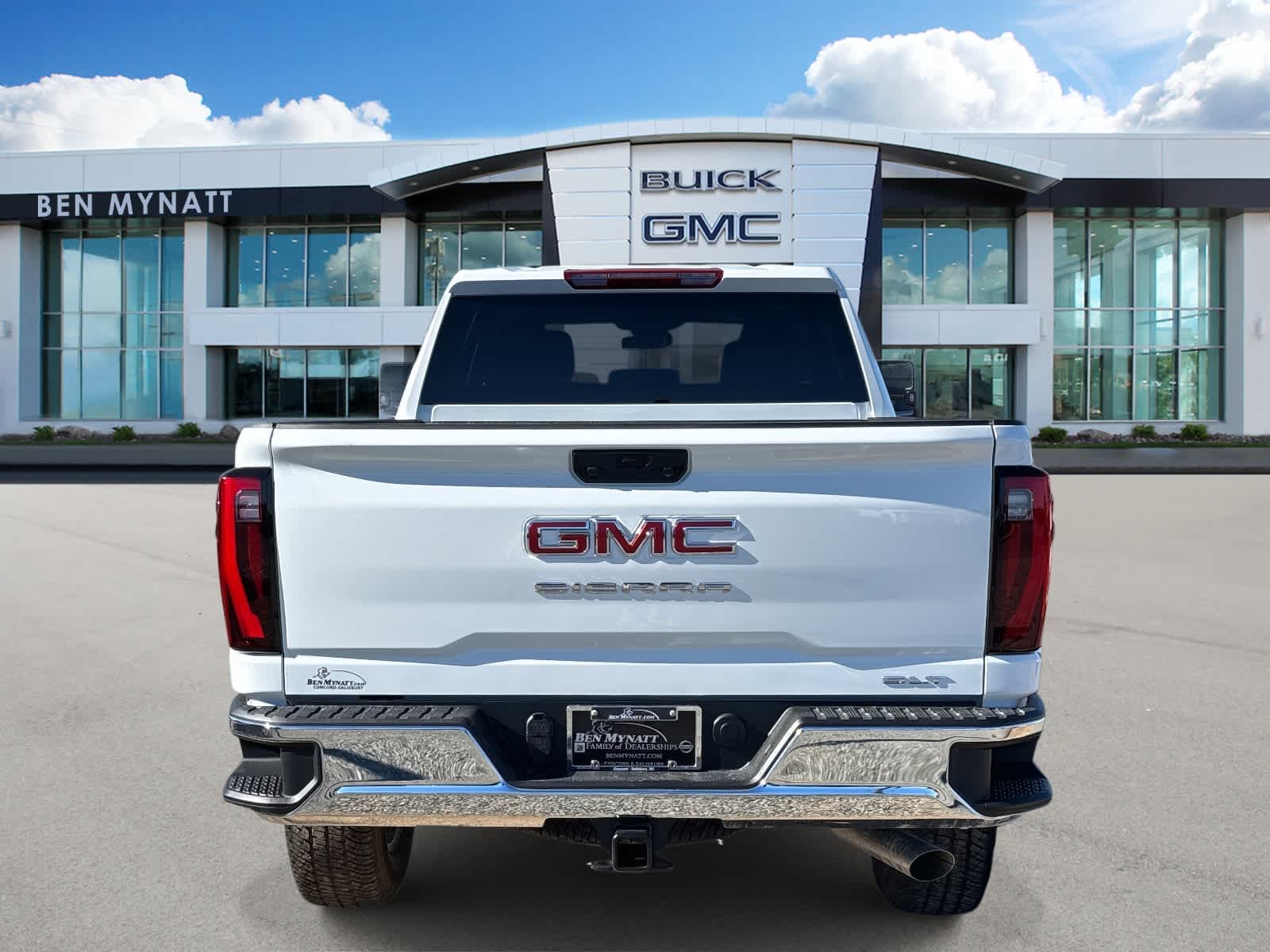 2026 GMC Sierra 2500 HD SLT