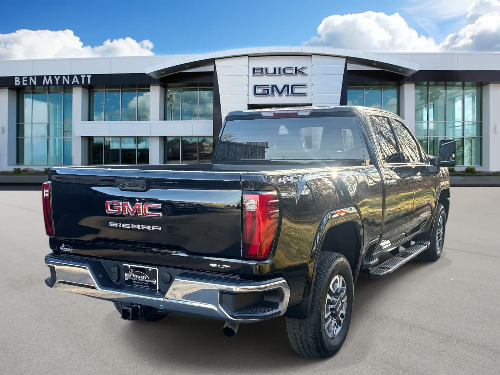 2026 GMC Sierra 2500 HD SLT