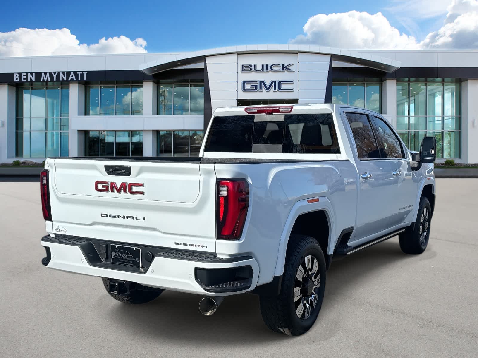 2026 GMC Sierra 2500 HD Denali
