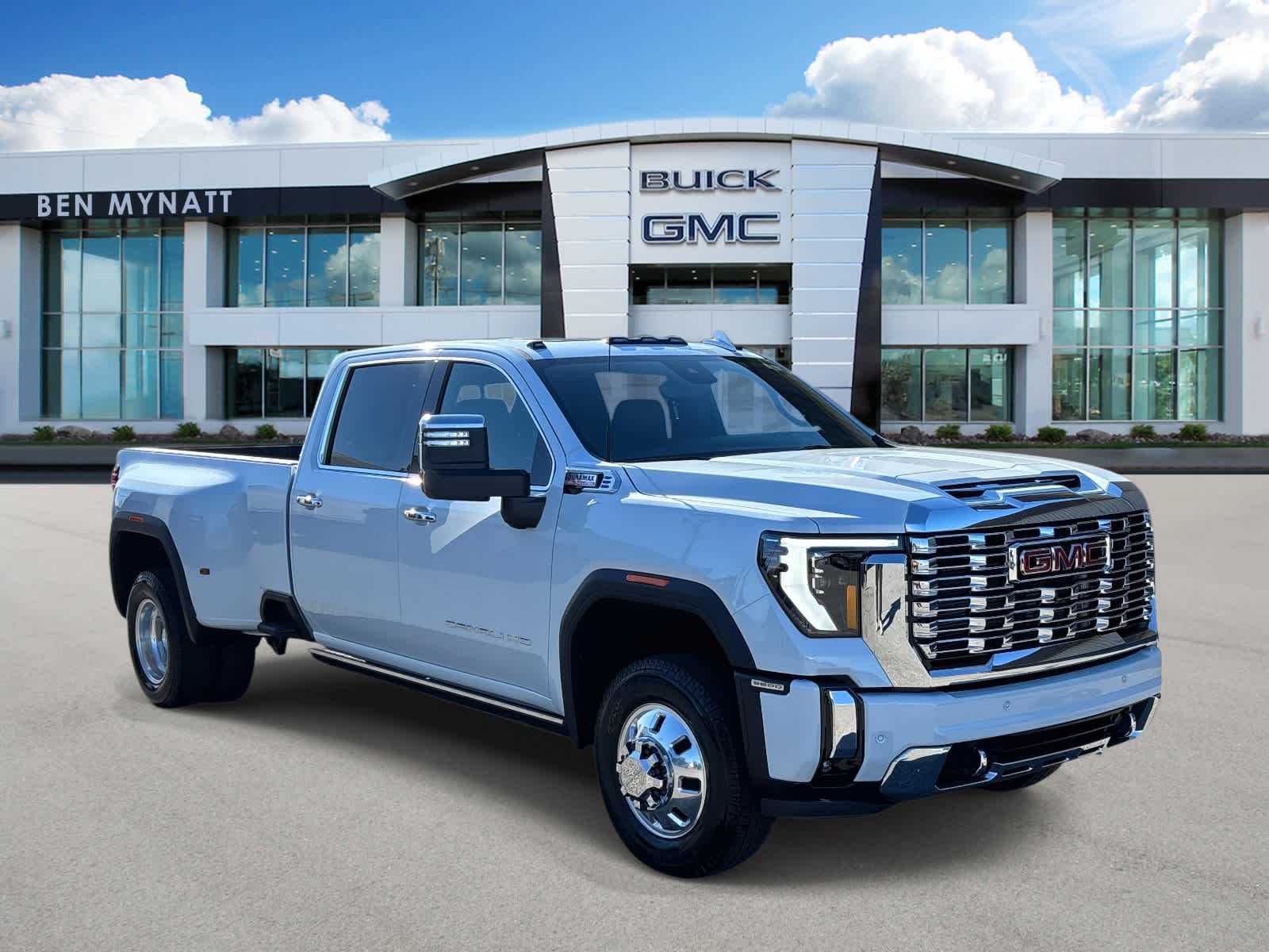 2026 GMC Sierra 3500 HD Denali DRW