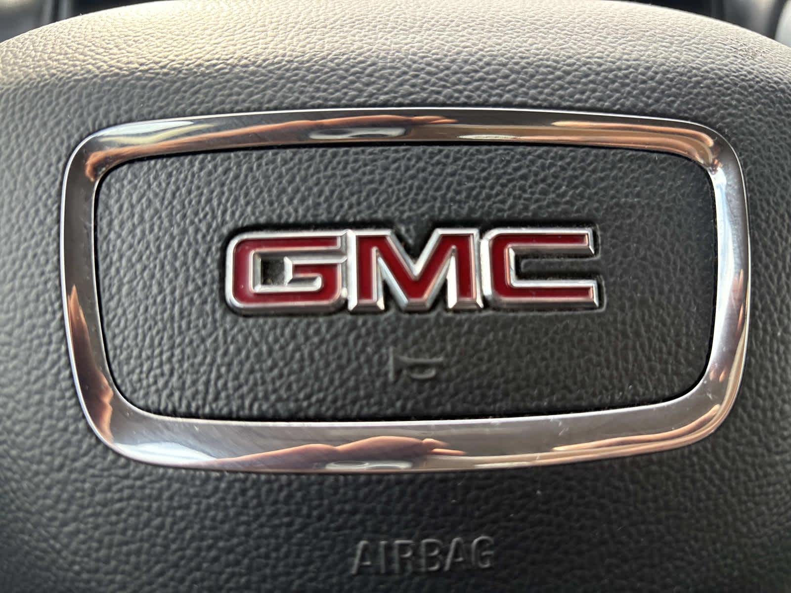 2020 GMC Canyon SLT