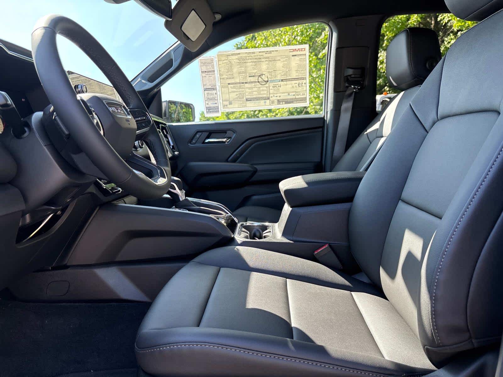 2025 GMC Canyon Elevation