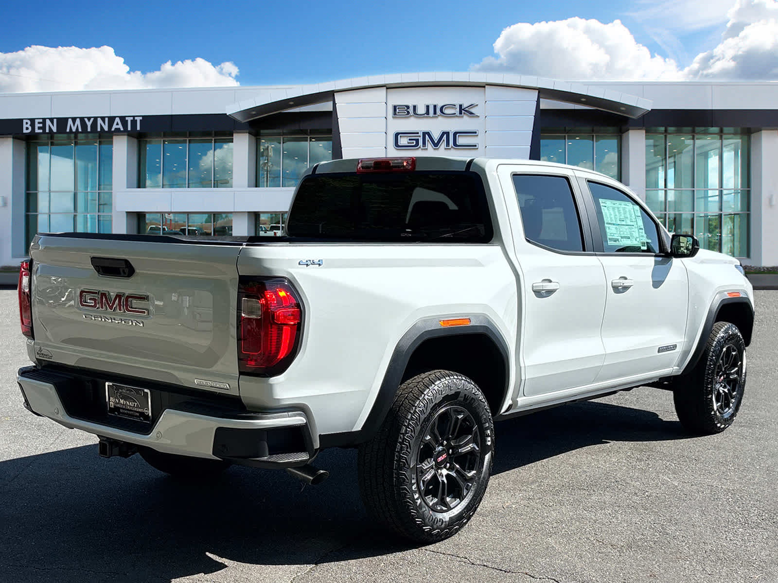 2025 GMC Canyon Elevation