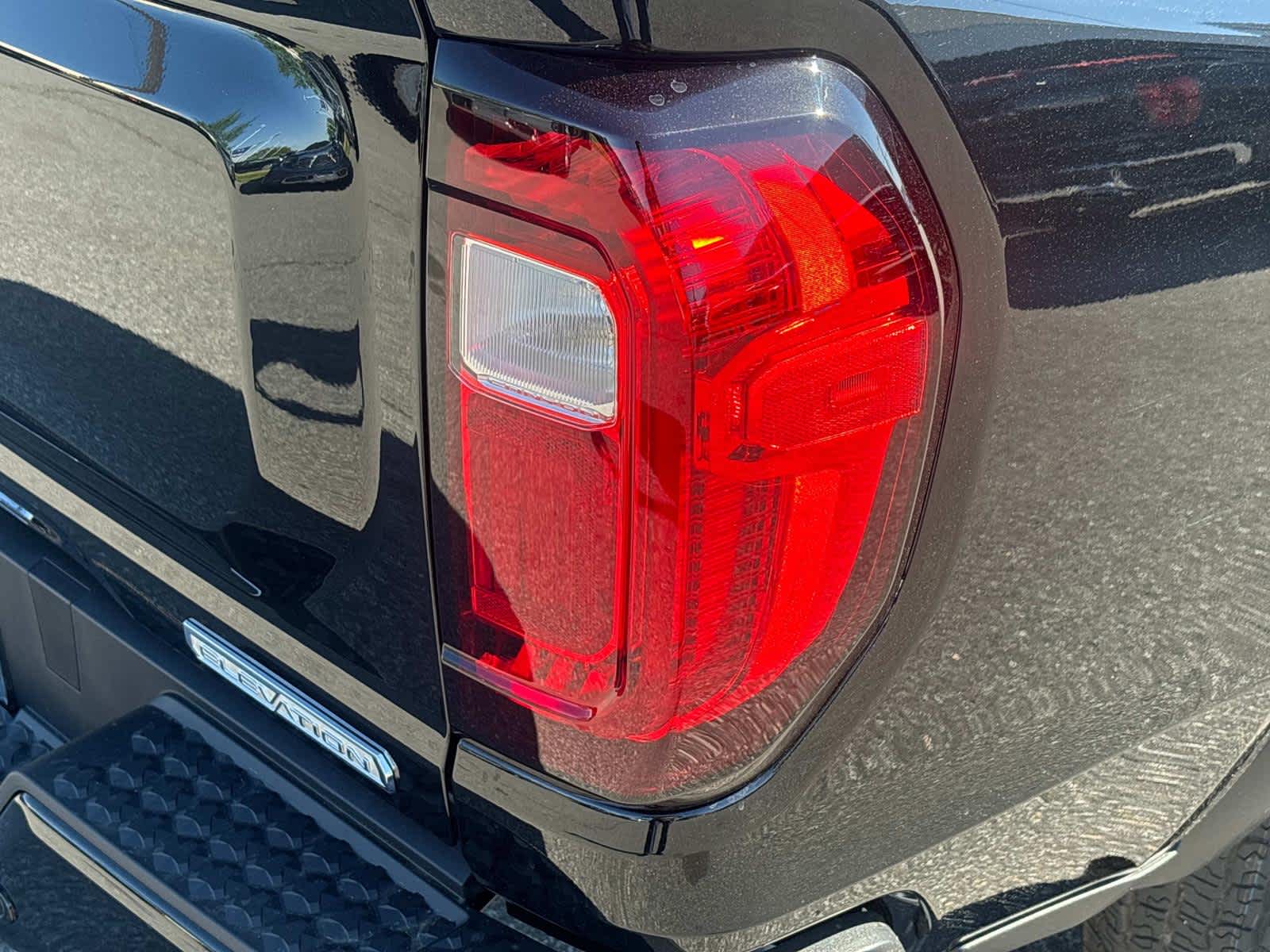 2025 GMC Canyon Elevation