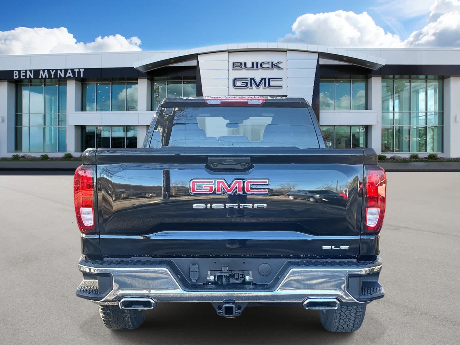2026 GMC Sierra 1500 SLE