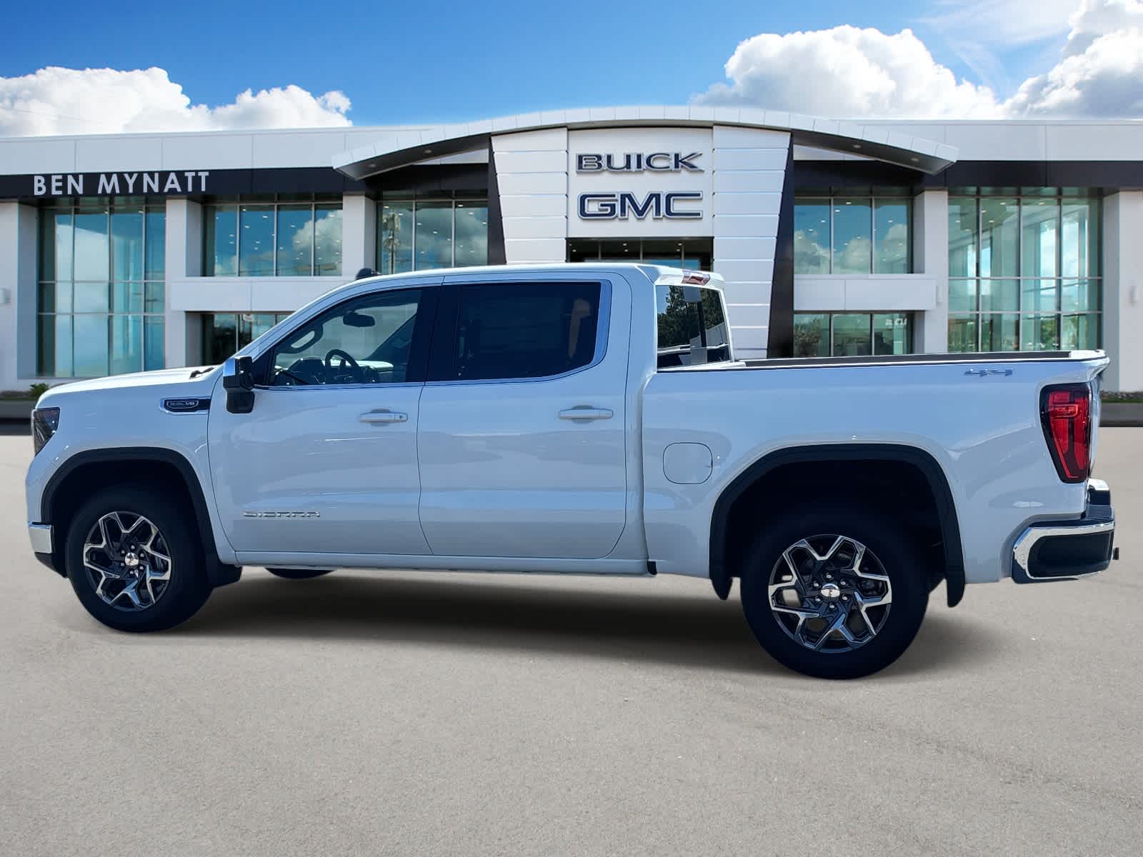 2026 GMC Sierra 1500 SLE