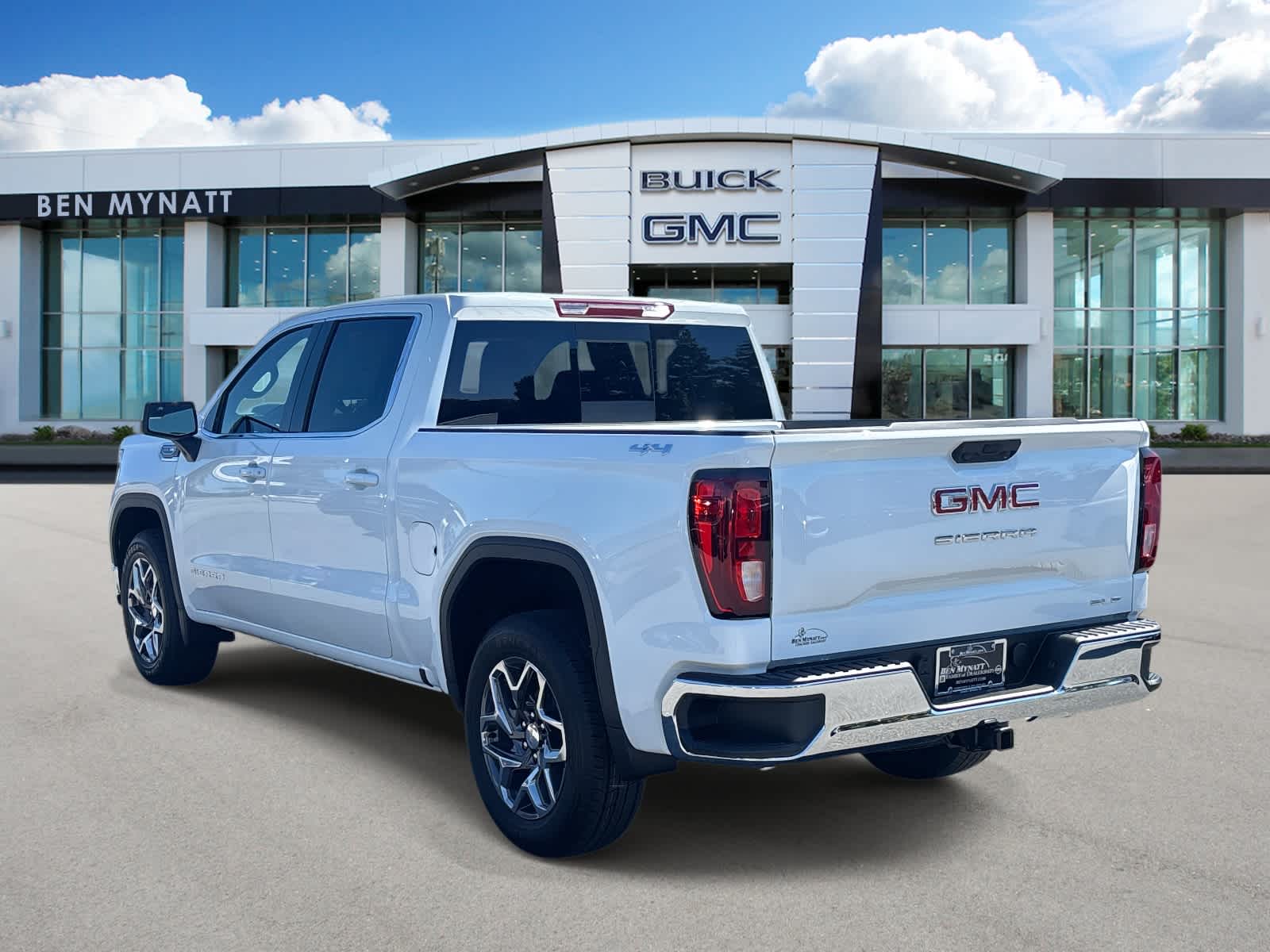 2026 GMC Sierra 1500 SLE