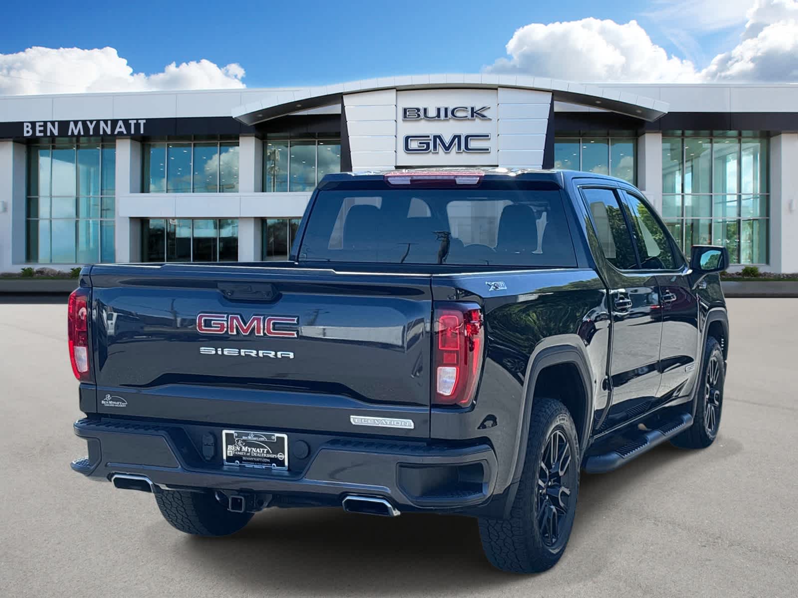 2023 GMC Sierra 1500 Elevation