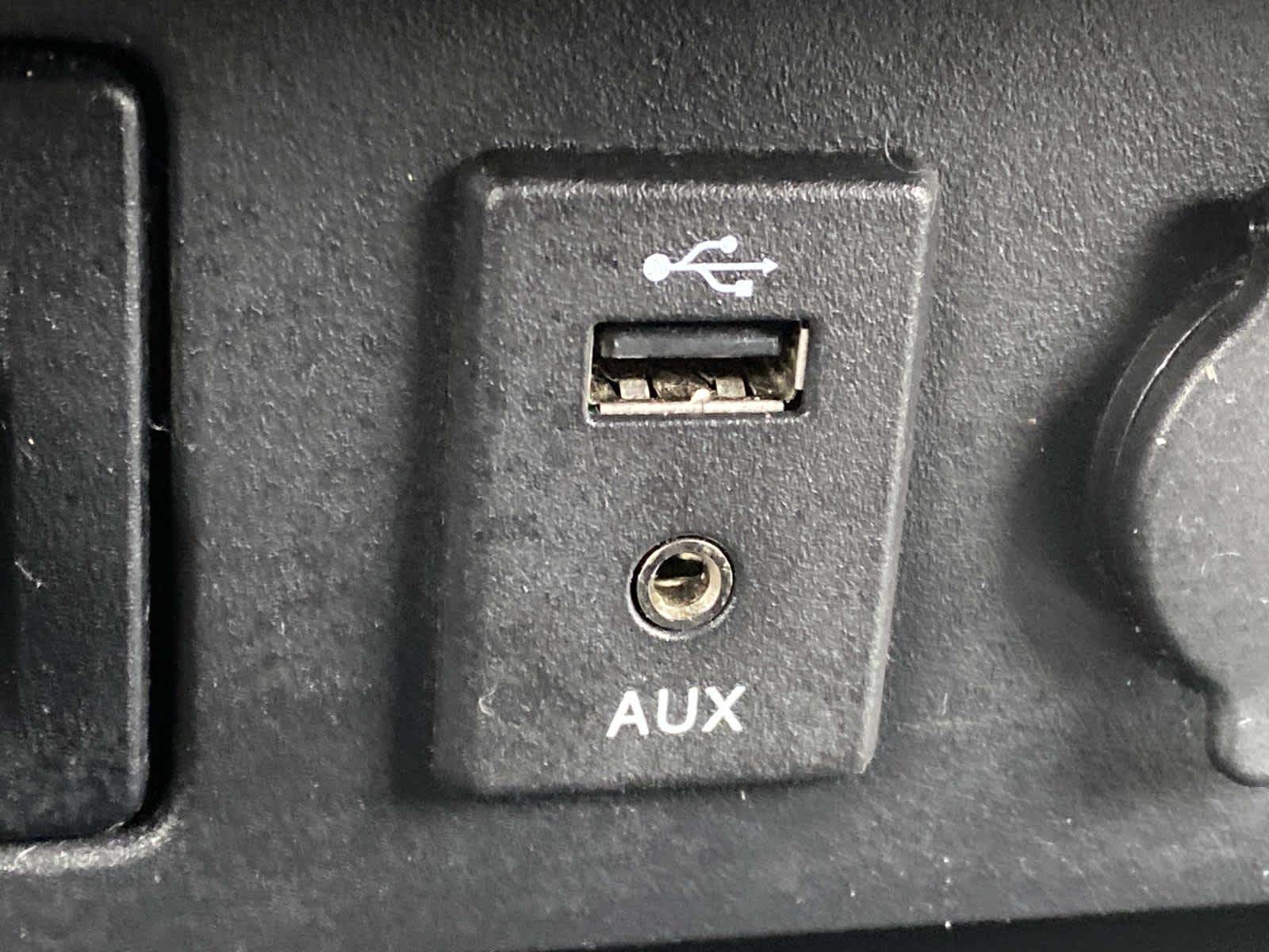 2016 Nissan Titan XD SV