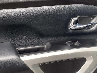 2016 Nissan Titan XD SV