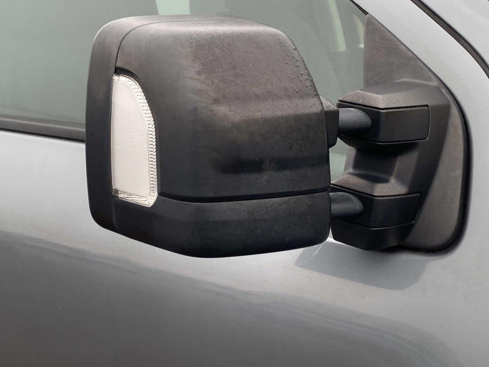 2016 Nissan Titan XD SV