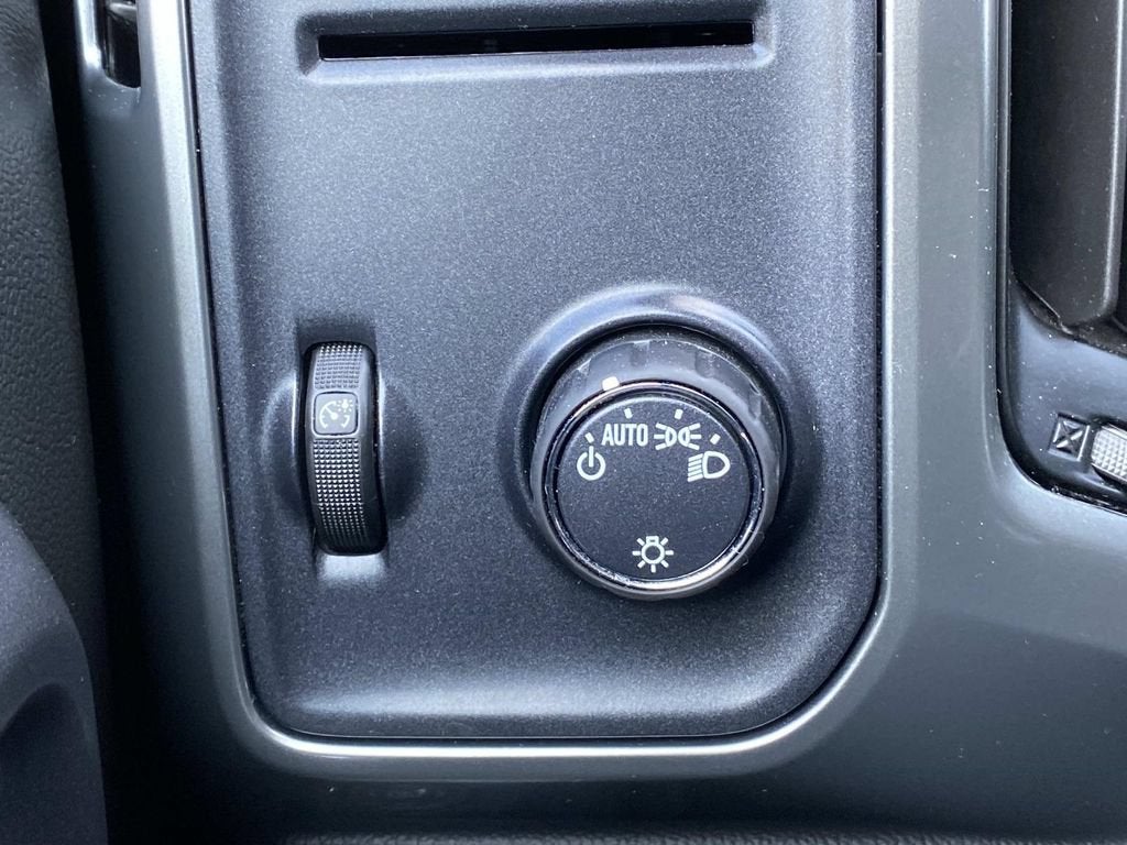 2019 Chevrolet Silverado LD LT