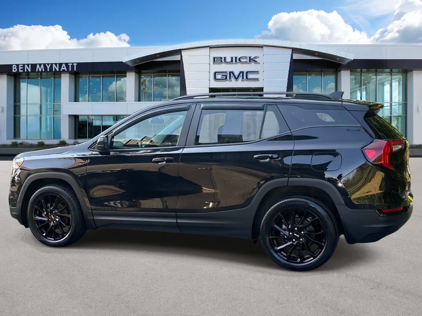 2023 GMC Terrain SLE