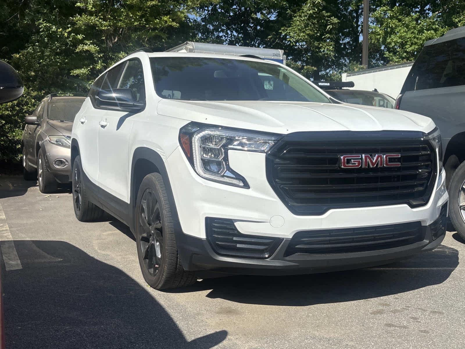 2023 GMC Terrain SLE FWD's photo