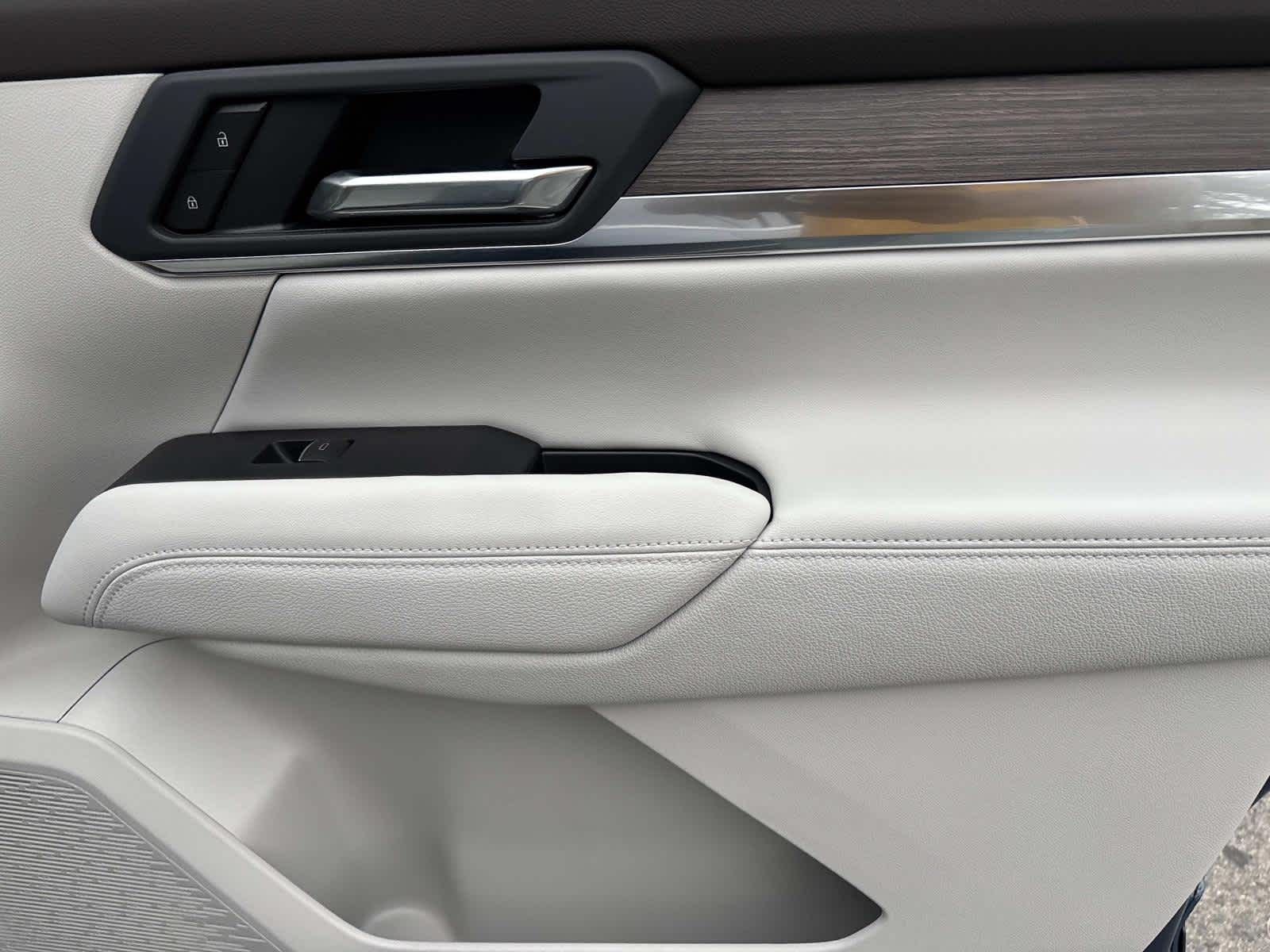 2027 GMC Terrain AWD Denali