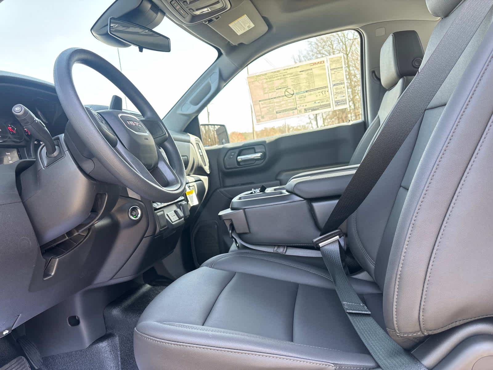 2025 GMC Sierra 1500 Pro