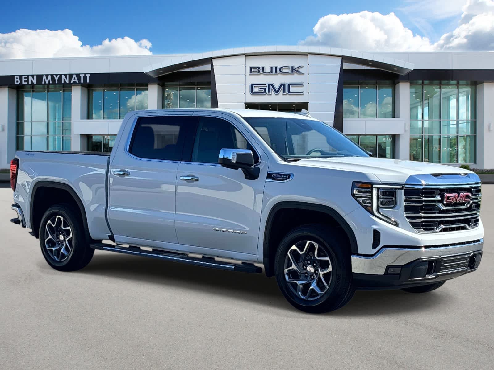 2026 GMC Sierra 1500 SLT