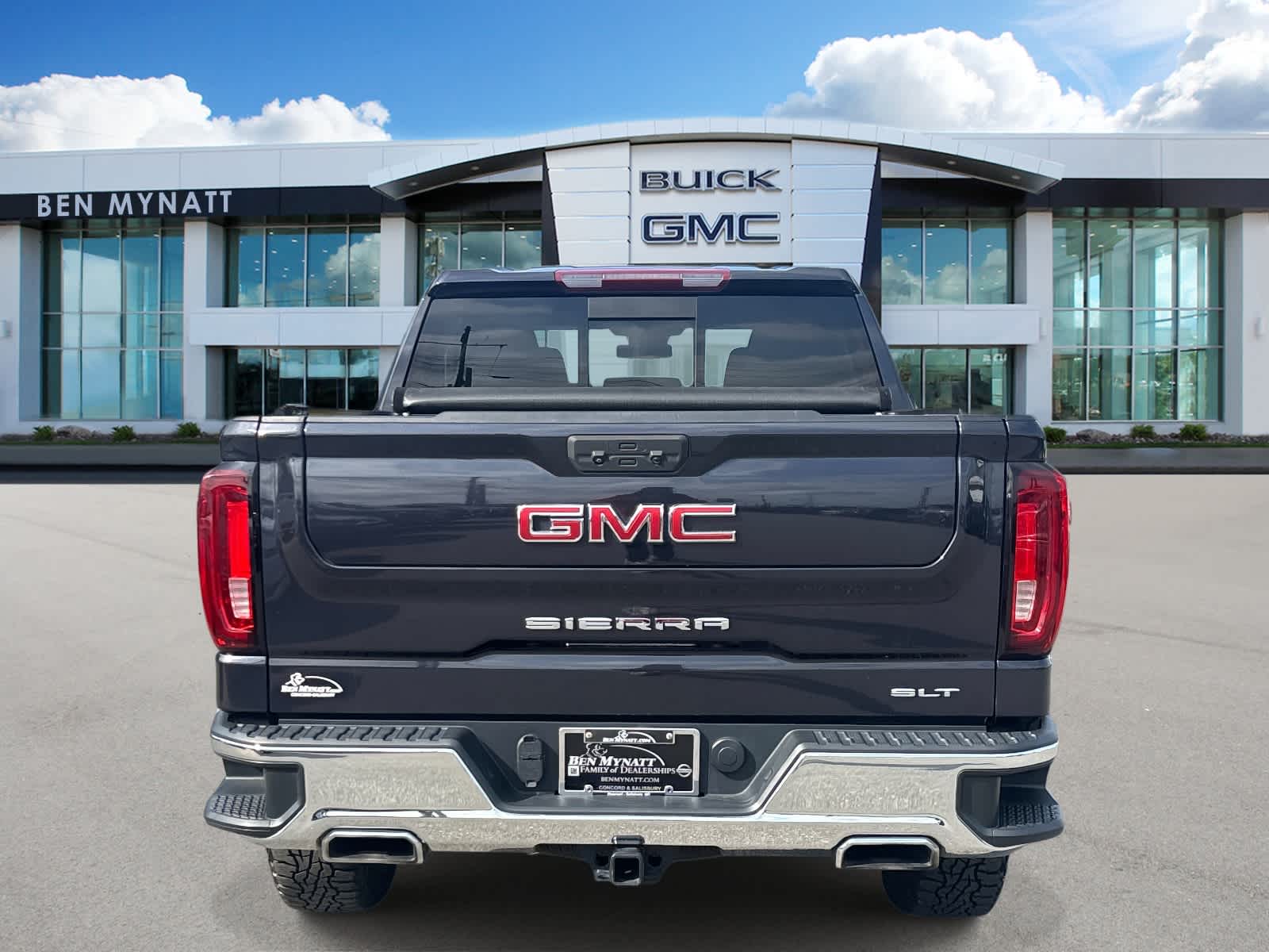 2023 GMC Sierra 1500 SLT