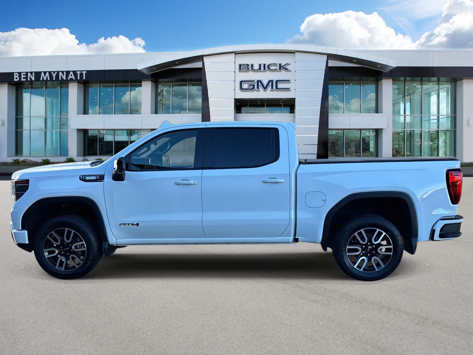 2025 GMC Sierra 1500 AT4