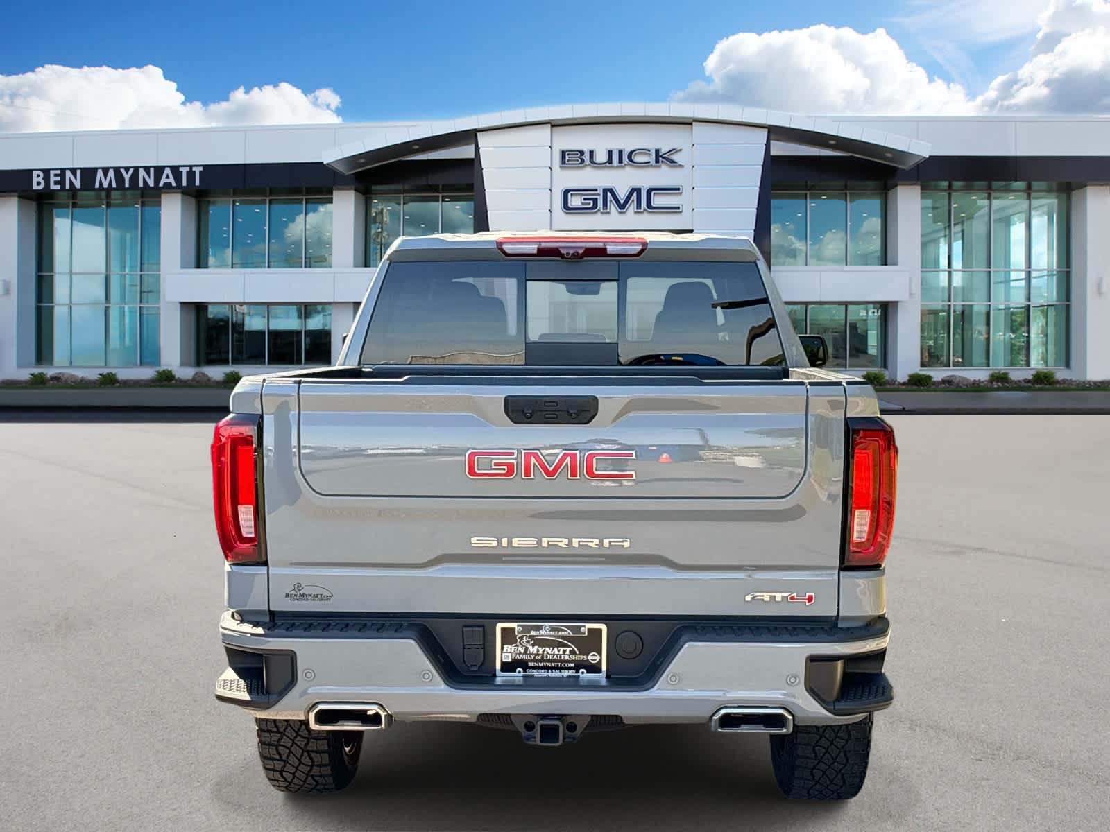 2024 GMC Sierra 1500 AT4
