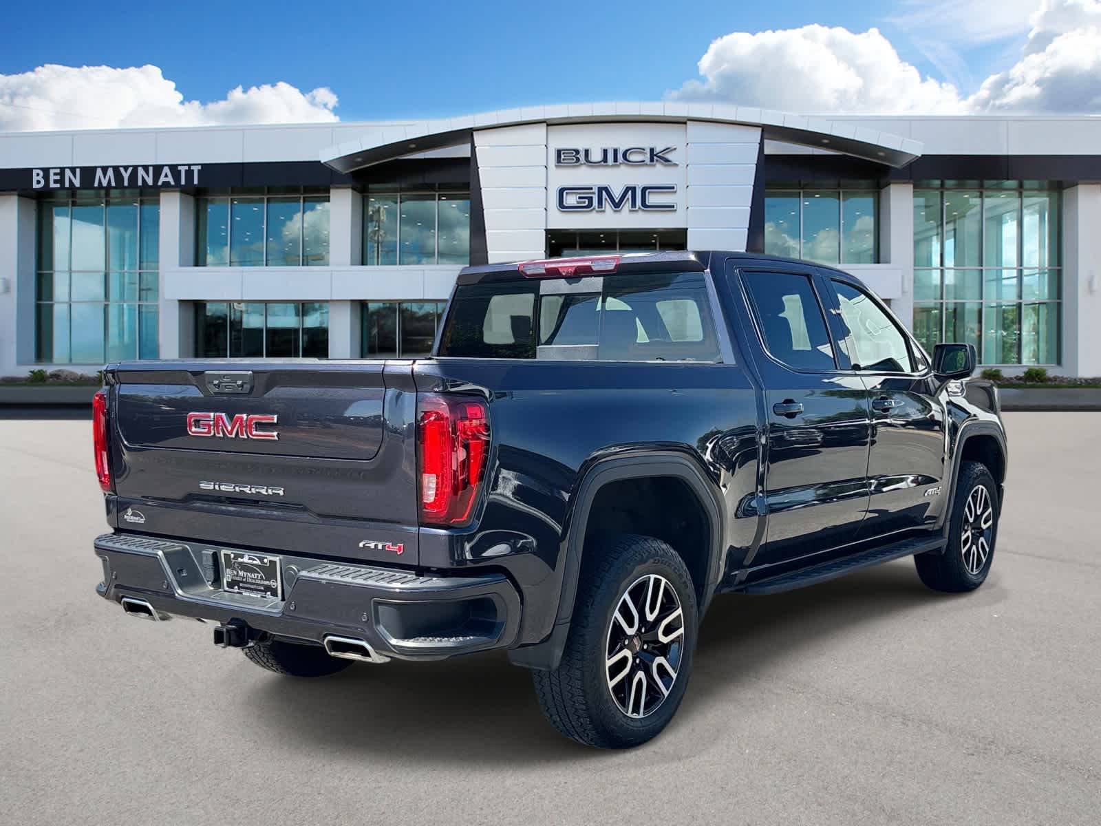 2024 GMC Sierra 1500 AT4