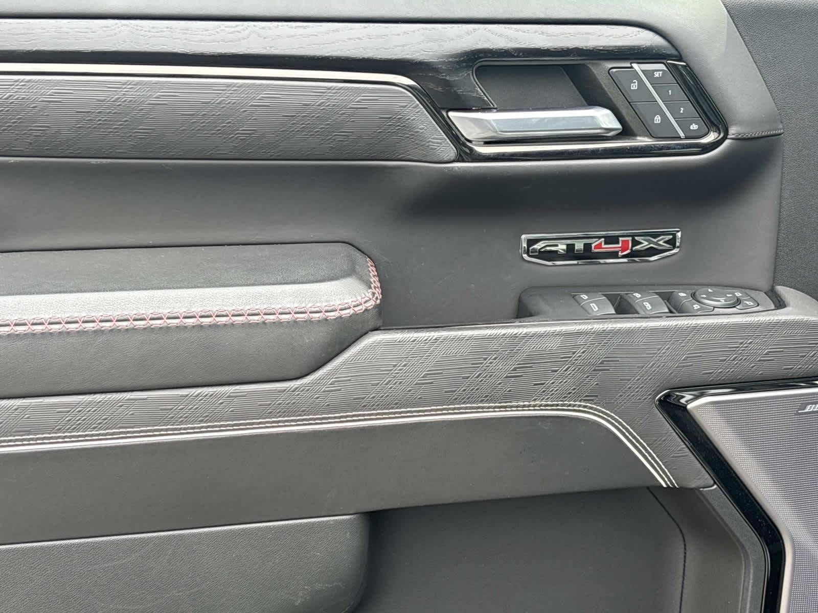 2023 GMC Sierra 1500 AT4X