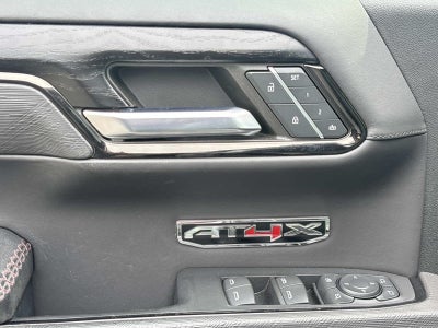 2023 GMC Sierra 1500 AT4X