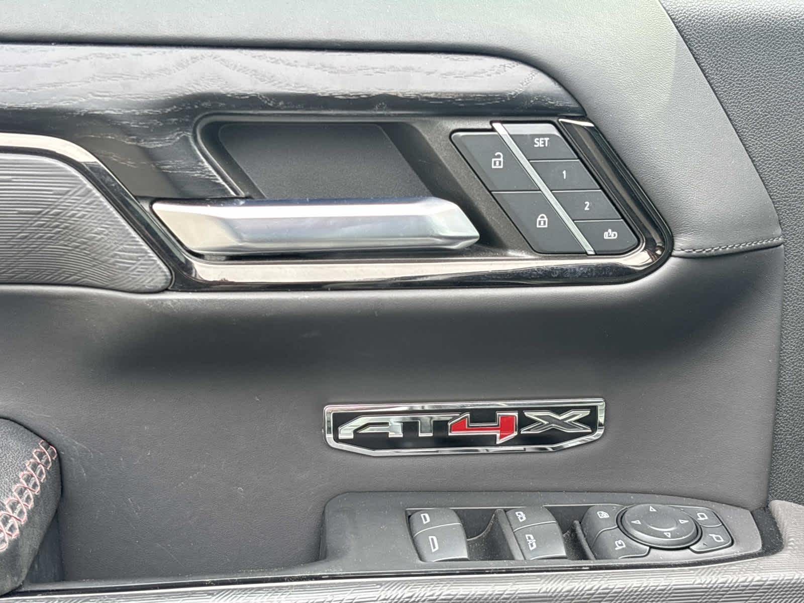 2023 GMC Sierra 1500 AT4X