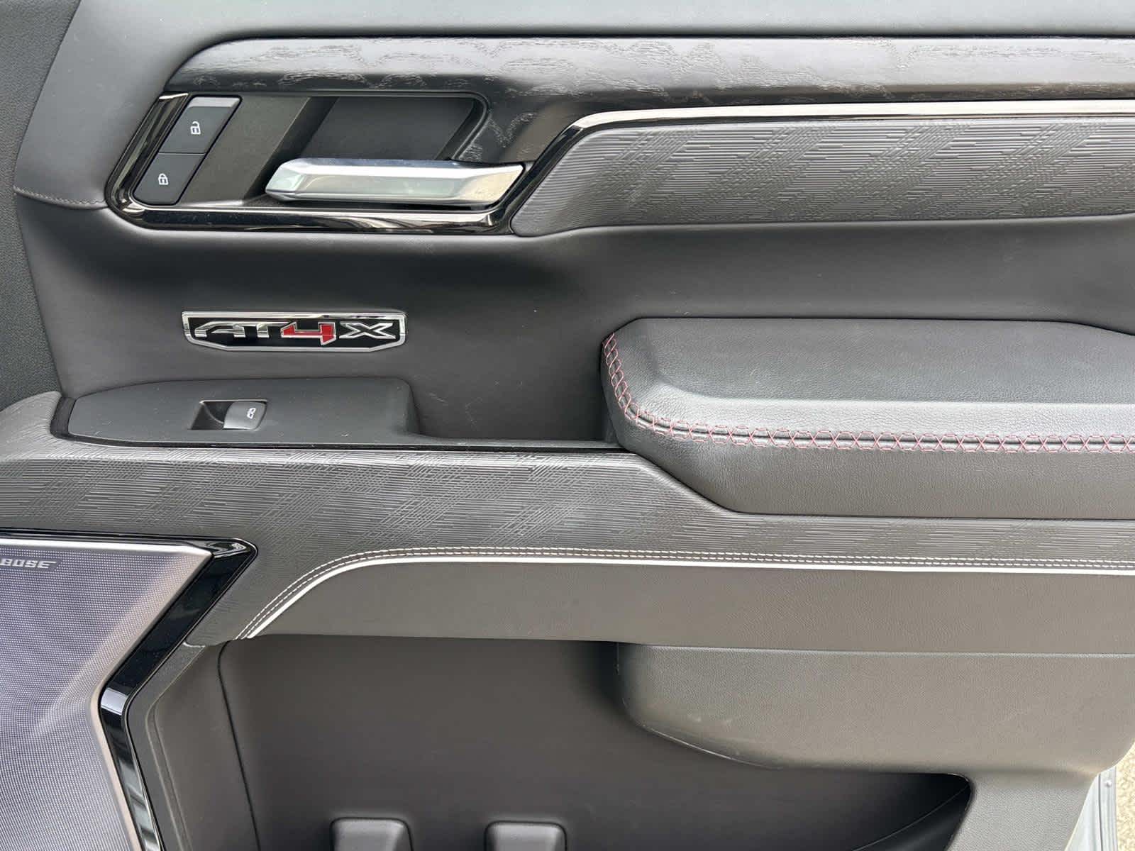 2023 GMC Sierra 1500 AT4X