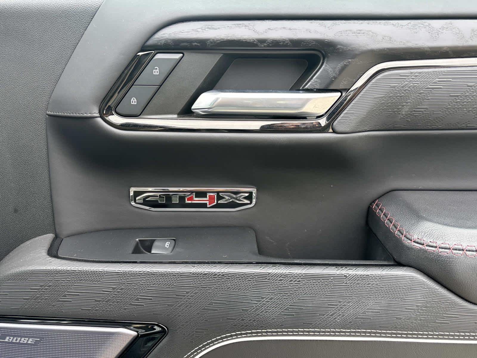 2023 GMC Sierra 1500 AT4X