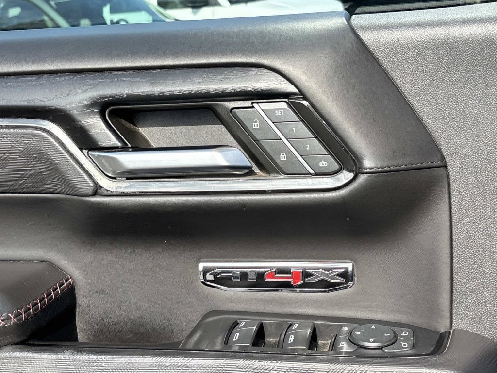2023 GMC Sierra 1500 AT4X