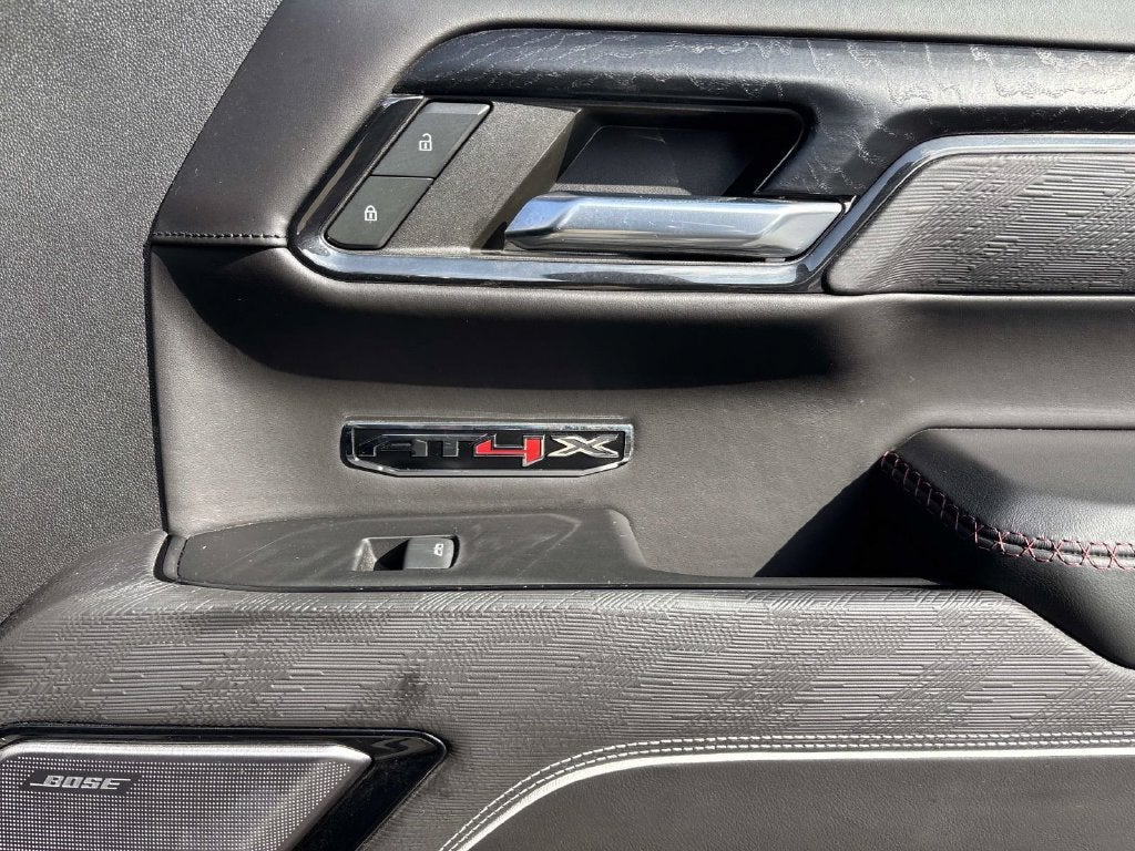 2023 GMC Sierra 1500 AT4X