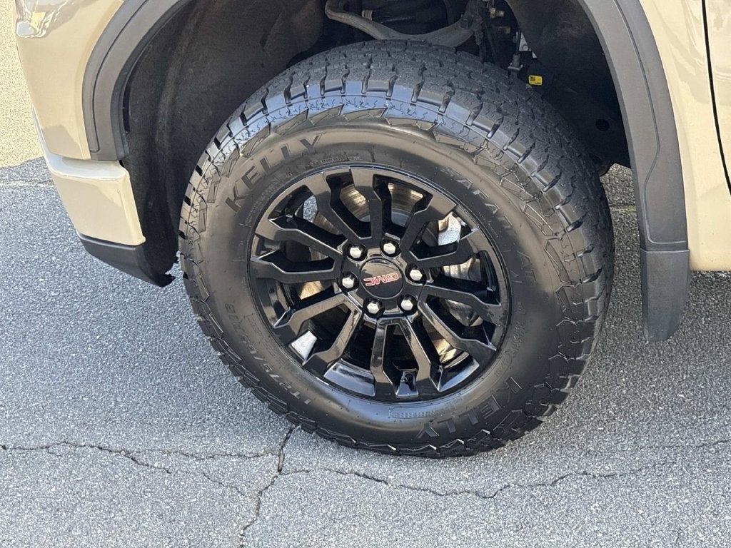 2023 GMC Sierra 1500 AT4X